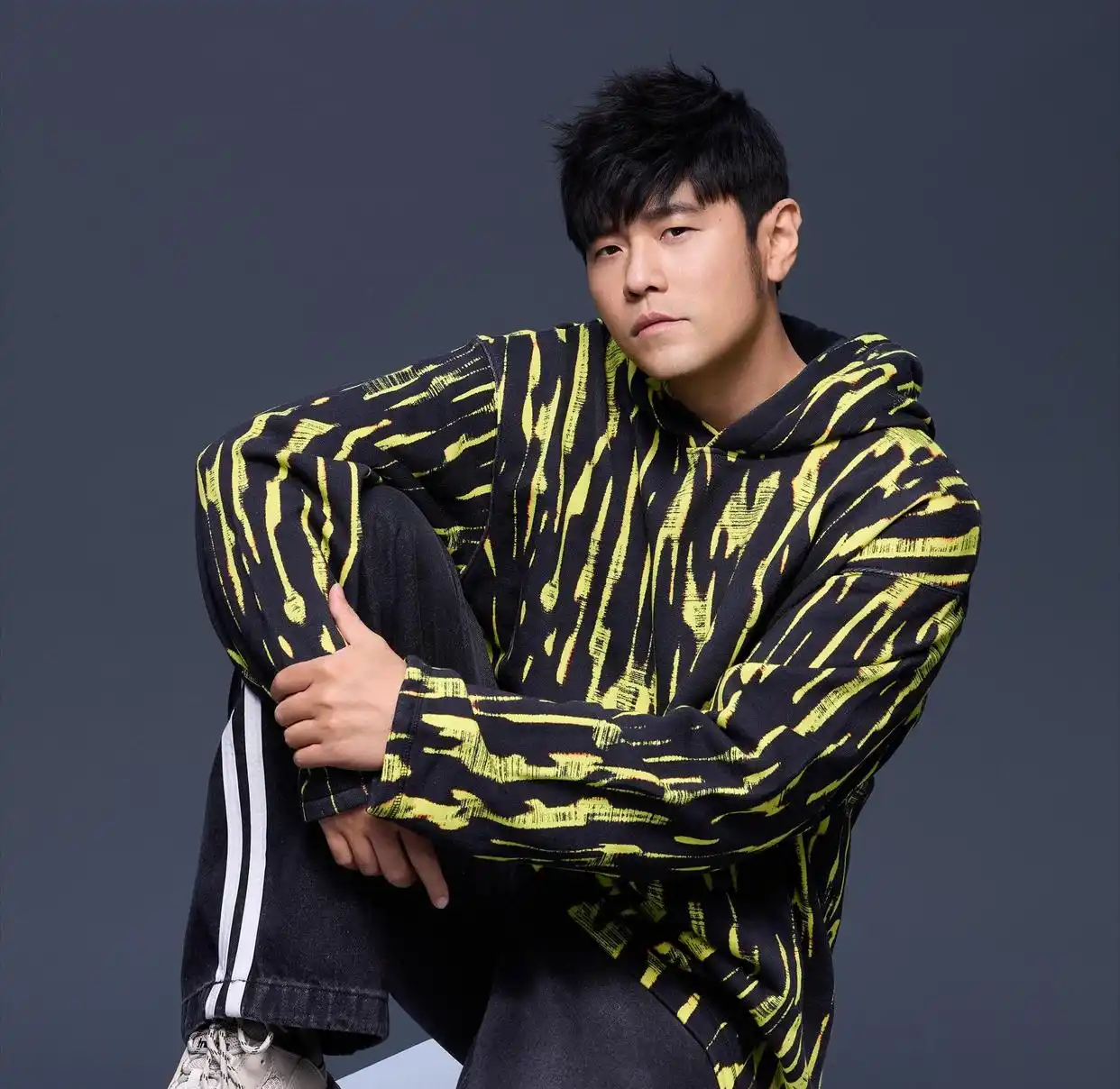 娱乐圈明星地位排名_中国最具影响力八大巨星_周润发演艺生涯