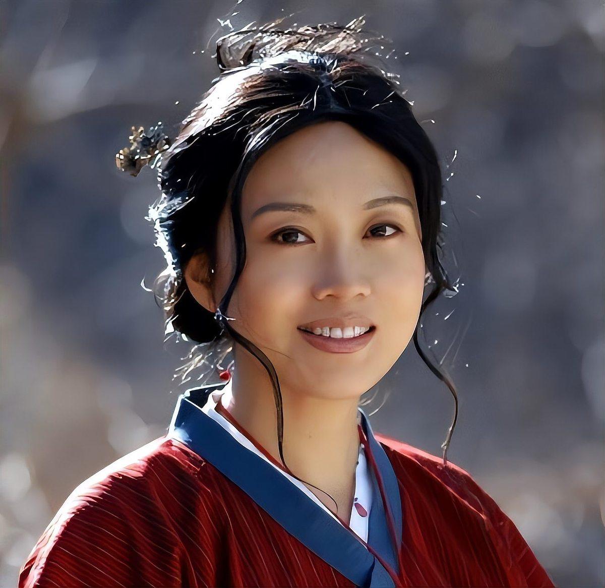 星二代演技差 资源咖 表现不行_没有名气的女明星