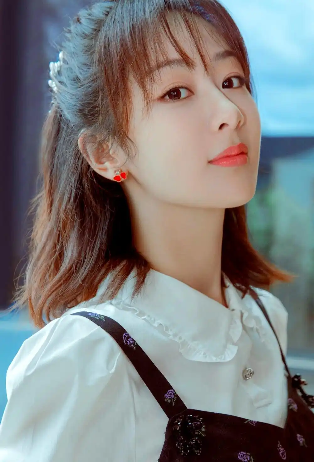 治愈系笑容特点_谭松韵治愈系笑容分析_女明星的笑容